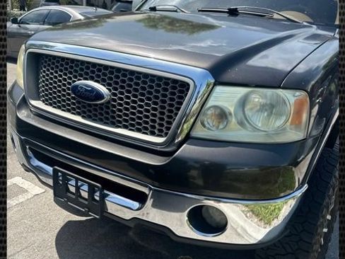 Used 2007 Ford F150 XLT AWD/4WD image 1