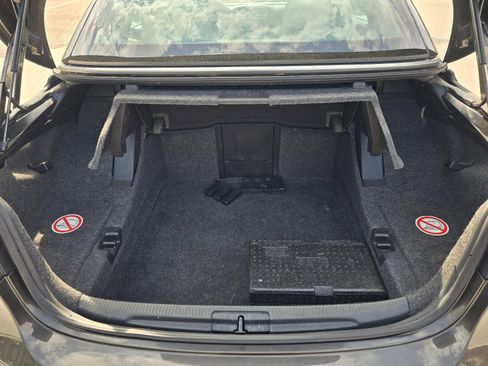 Used 2014 Volkswagen Eos Komfort image 25