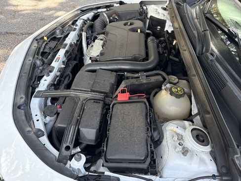 Used 2022 Chevrolet Malibu LT image 34