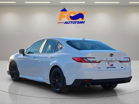 New 2026 Toyota Camry SE image 3