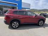 Used 2023 Nissan Rogue SV image 3
