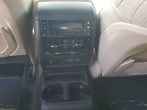 New 2025 Jeep Grand Cherokee L Limited w/ Black Appearance Package image 14