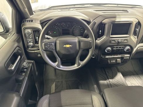 Certified 2025 Chevrolet Silverado 1500 Custom AWD/4WD image 14
