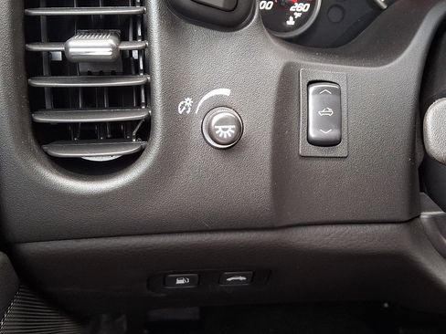 Used 2013 Chevrolet Corvette Grand Sport w/ 4LT Preferred Equipment Group image 21