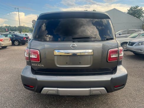 Used 2018 Nissan Armada SV w/ Driver Package RWD image 4