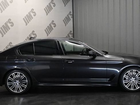 Used 2019 BMW 540i w/ M Sport Package RWD image 4