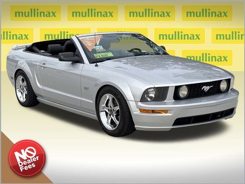 Used 2006 Ford Mustang GT image 1