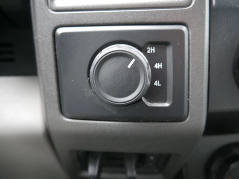 Used 2021 Ford F350 XL w/ Power Equipment Group image 27