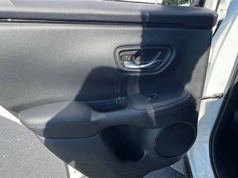 New 2026 Honda HR-V LX image 14