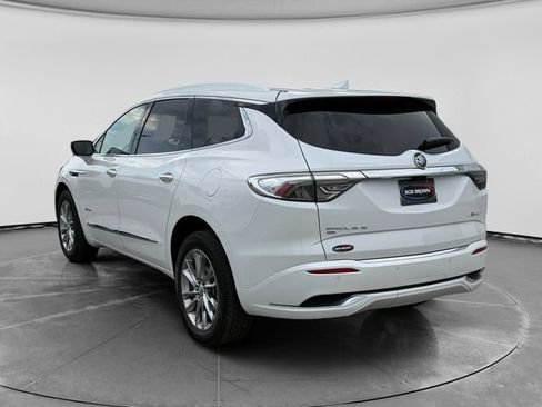 Used 2023 Buick Enclave Avenir w/ Avenir Technology Package AWD/4WD image 5