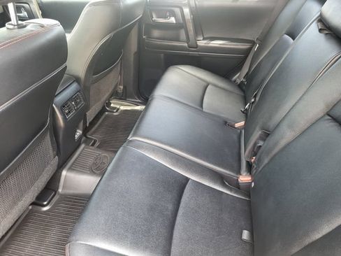 Used 2024 Toyota 4Runner TRD Off-Road Premium w/ Moonroof Package AWD/4WD image 21