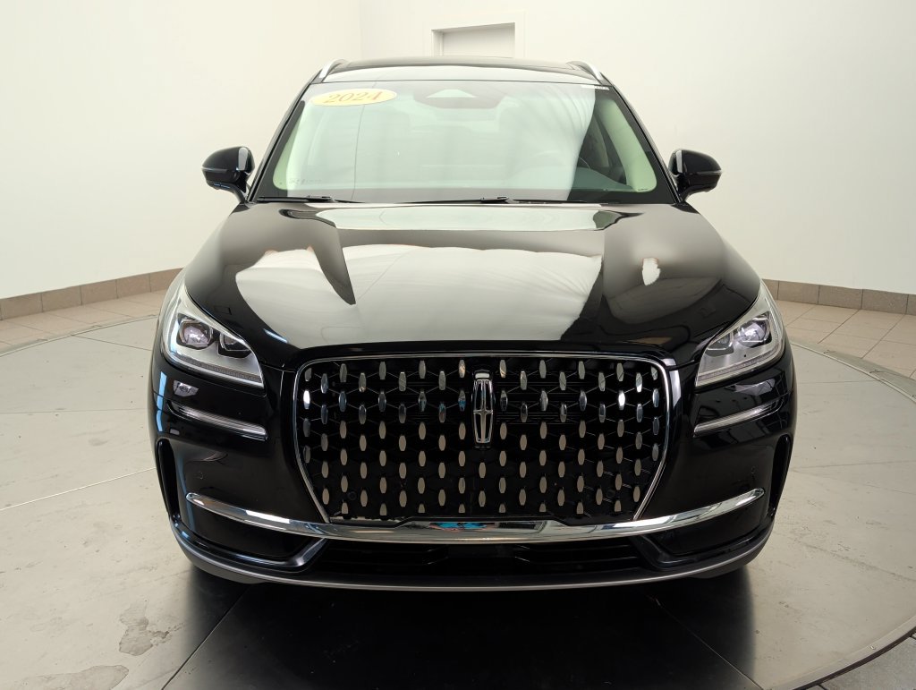 Used 2024 Lincoln Corsair Reserve w/ Equipment Group 201A AWD/4WD image 8