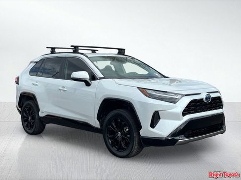 Certified 2023 Toyota RAV4 SE w/ Convenience Package AWD/4WD image 8