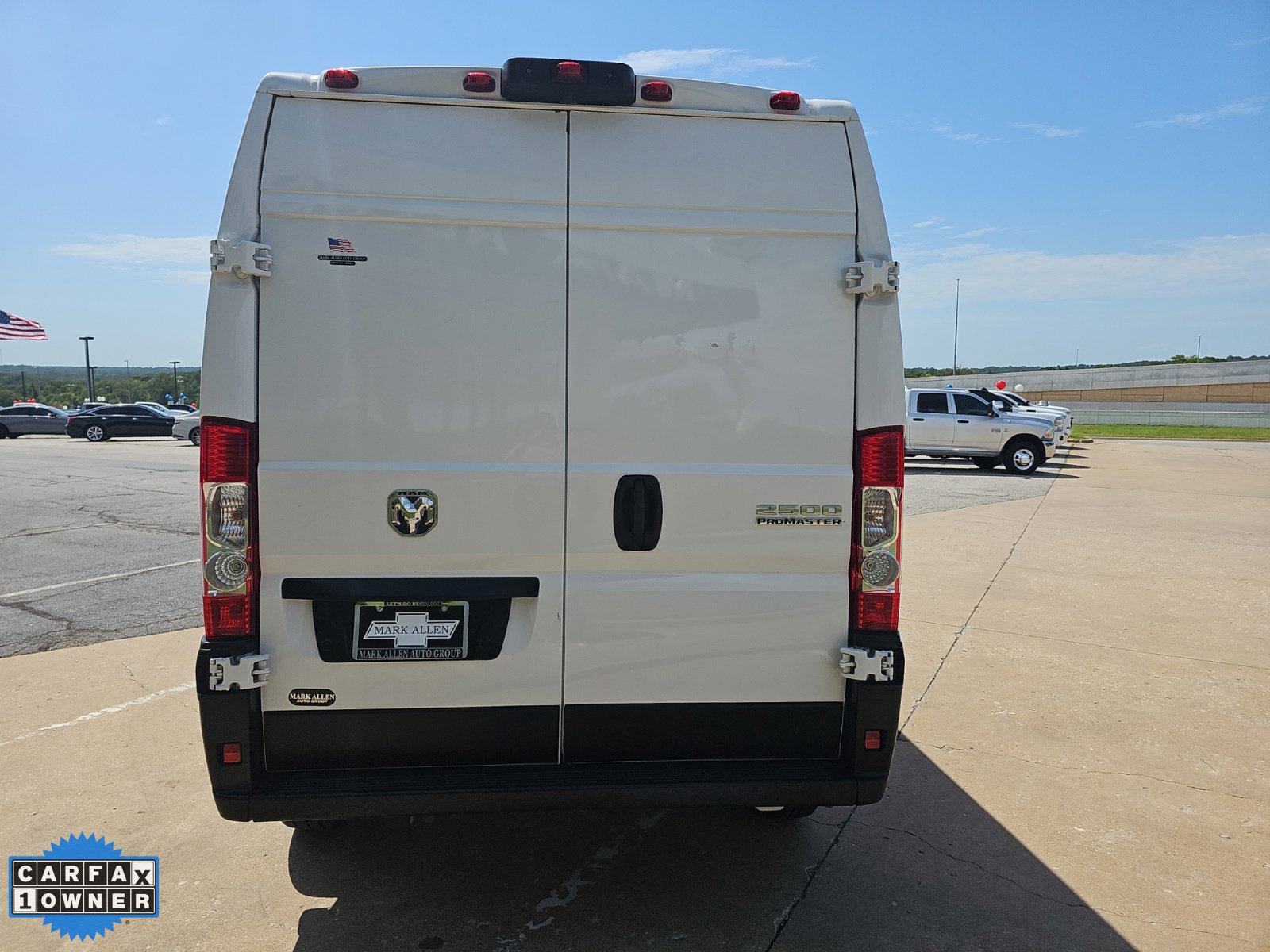 Used 2025 RAM ProMaster 2500 w/ Convenience Group FWD image 5