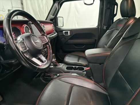 Used 2022 Jeep Wrangler Unlimited Rubicon w/ Cold Weather Group image 15