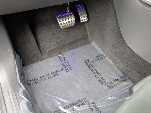 Certified 2025 Mercedes-Benz GLB 250 250 image 18