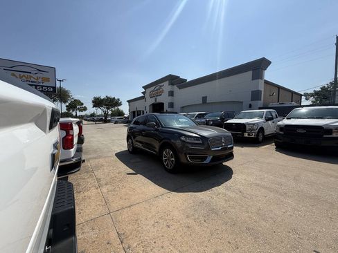 Used 2020 Lincoln Nautilus Reserve FWD image 46