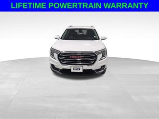 Used 2024 GMC Terrain SLT video 2