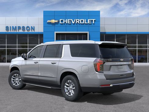 New 2026 Chevrolet Suburban LS image 29