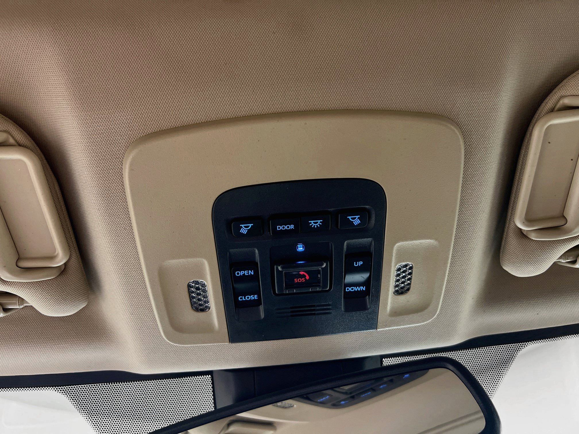 Used 2024 Toyota Camry LE w/ Convenience Package FWD image 20