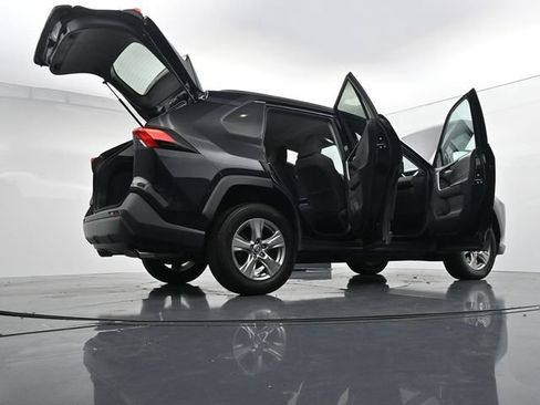 Used 2023 Toyota RAV4 XLE AWD/4WD image 42