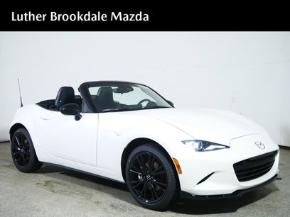 New 2026 MAZDA MX-5 Miata Club w/ Interior Package
