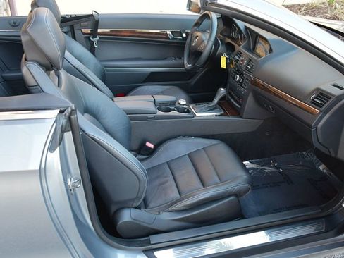 Used 2011 Mercedes-Benz E 350 Cabriolet image 56