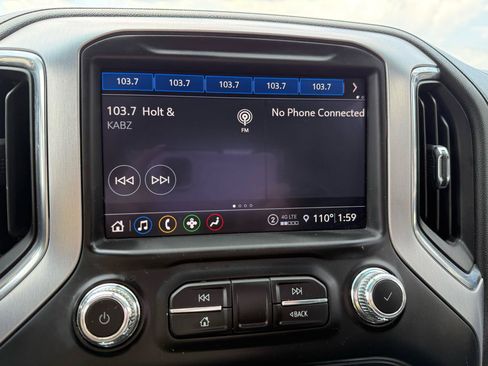 Used 2021 GMC Sierra 1500 SLT AWD/4WD image 31