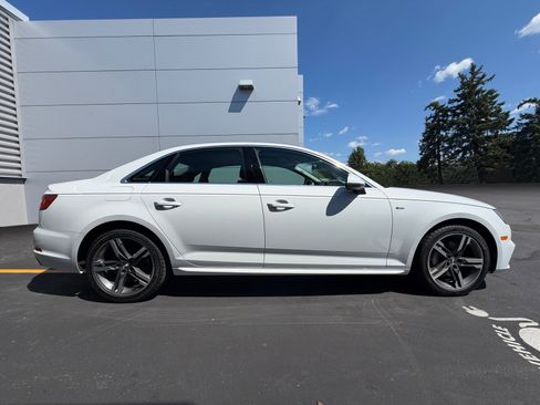 Used 2017 Audi A4 2.0T Premium Plus w/ Premium Plus Package AWD/4WD image 9
