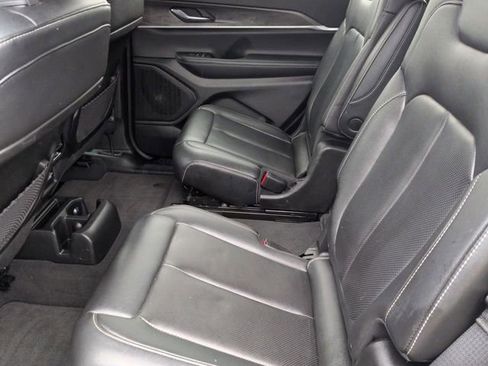 Used 2024 Jeep Grand Cherokee L Limited w/ Luxury Tech Group II AWD/4WD image 27