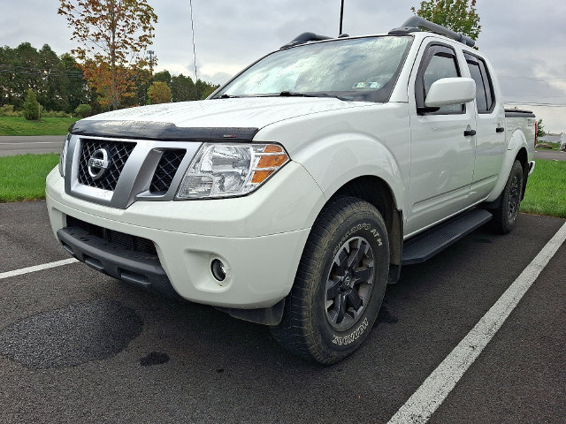Used 2019 Nissan Frontier PRO-4X w/ Pro-4x Luxury Package AWD/4WD image 3