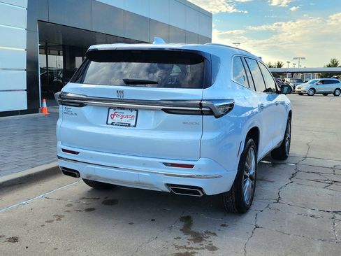 New 2026 Buick Enclave Avenir w/ Super Cruise Package image 4