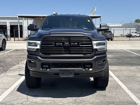 Used 2021 RAM 2500 Laramie AWD/4WD image 2