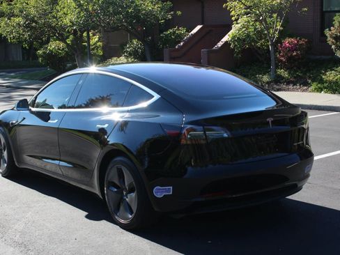 Used 2018 Tesla Model 3 Long Range AWD/4WD image 5