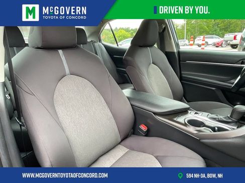 Used 2021 Toyota Camry LE w/ Cold Weather Package AWD/4WD image 31