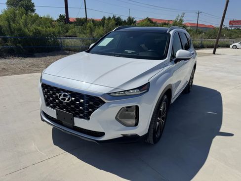 Used 2019 Hyundai Santa Fe AWD image 1