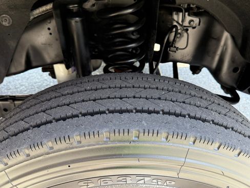 Used 2014 Ford F450 XL w/ Power Equipment Group image 13