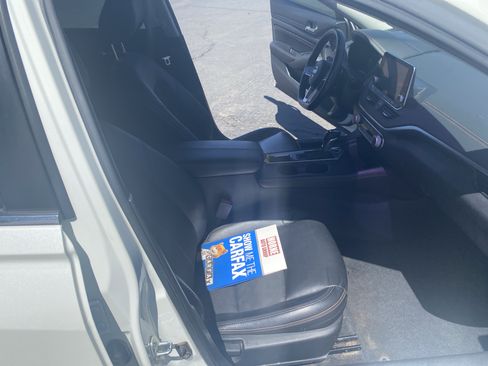 Used 2021 Nissan Altima 2.0 SR FWD image 22