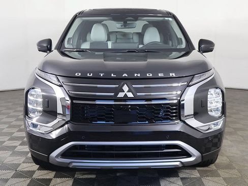 New 2025 Mitsubishi Outlander SE AWD/4WD image 14