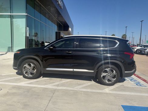 Used 2022 Hyundai Santa Fe SEL w/ Convenience Package FWD image 8