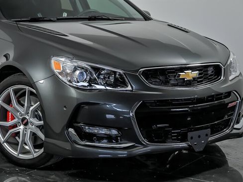 Used 2017 Chevrolet SS RWD image 2