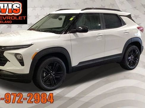 New 2026 Chevrolet TrailBlazer LT w/ Midnight Edition AWD/4WD image 2