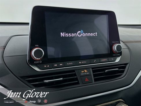 Used 2021 Nissan Altima 2.5 SR w/ SR Premium Package image 30