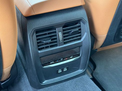 Used 2023 BMW i4 eDrive35 image 16