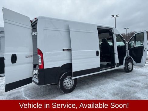 Used 2023 RAM ProMaster 2500 image 21