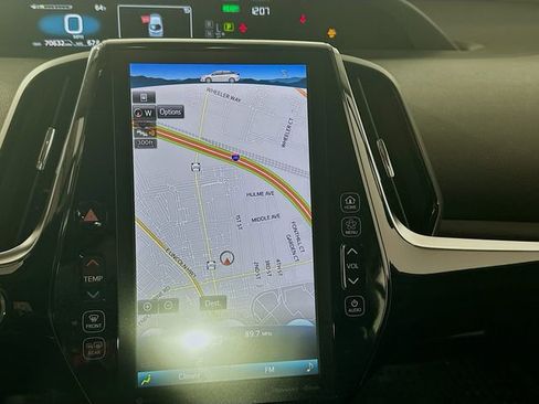 Used 2021 Toyota Prius Prime XLE FWD image 14