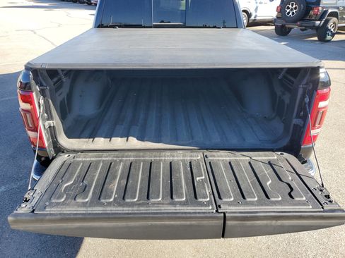 Used 2021 RAM 1500 Limited image 9