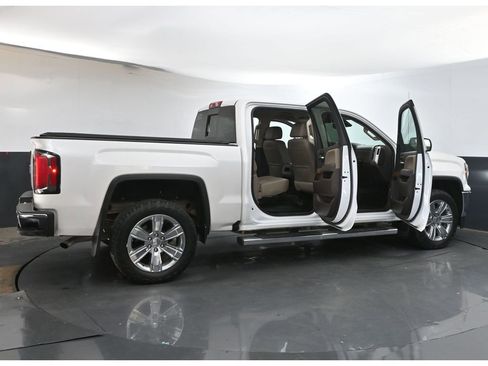 Used 2018 GMC Sierra 1500 SLT image 39