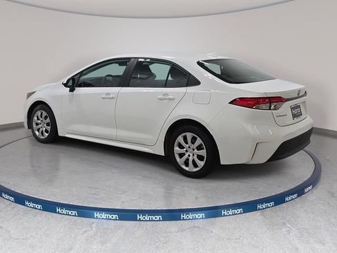 Certified 2025 Toyota Corolla LE FWD image 7