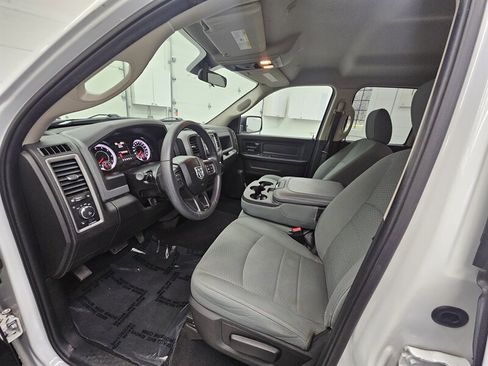 Used 2019 RAM 1500 Express image 9